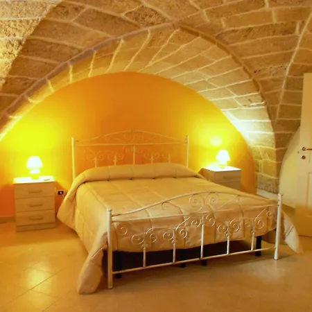 Casa Vacanza Aurora * Тавьяно